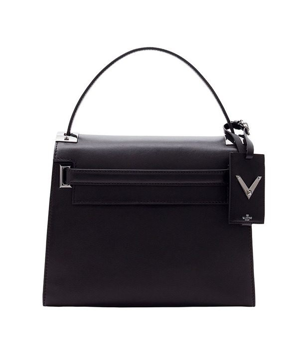 VALENTINO GARAVANI My Rockstud黑色提包(附背帶),81,000。